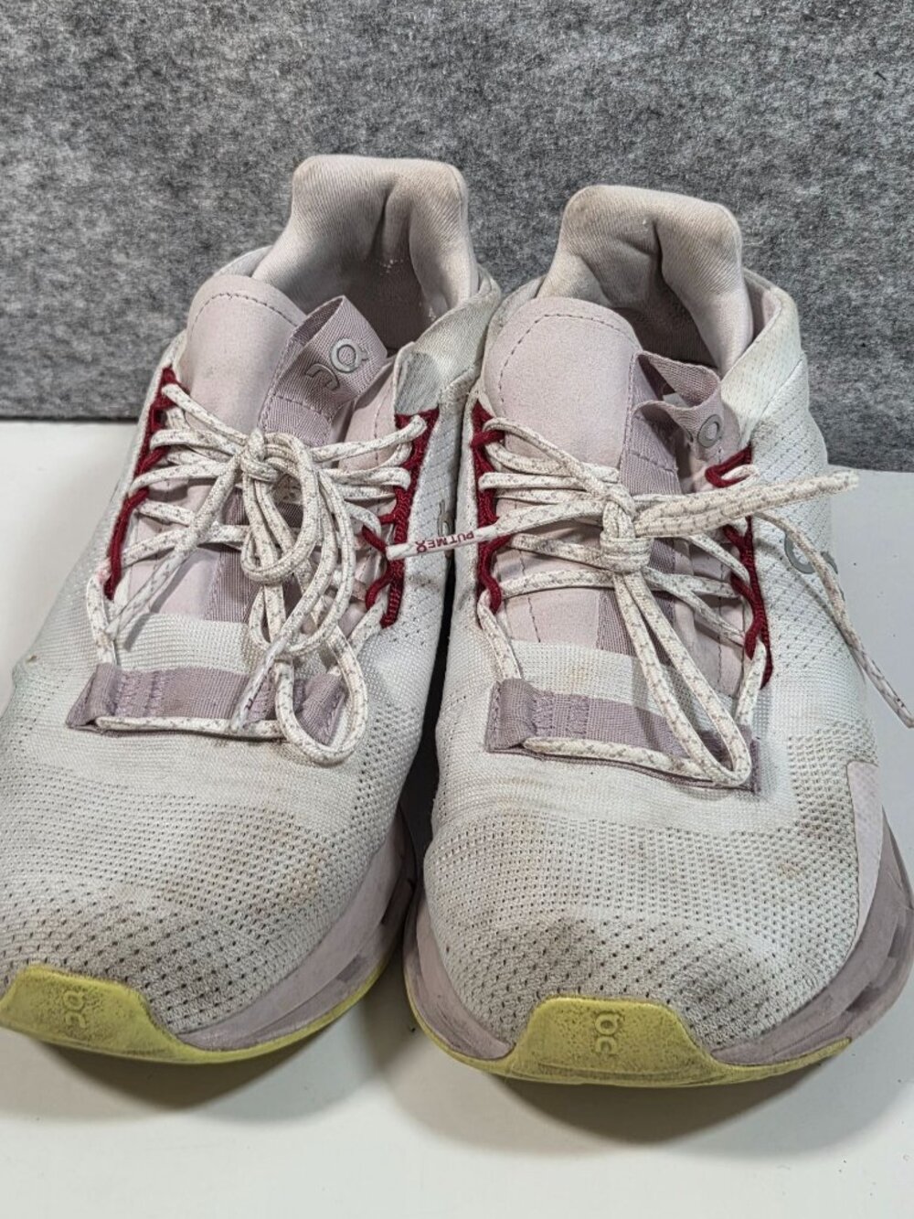On CloudTec Sneakers Womens 9 Gray Pink Yellow Running Athleisure Streetwear - Picture 3 of 9